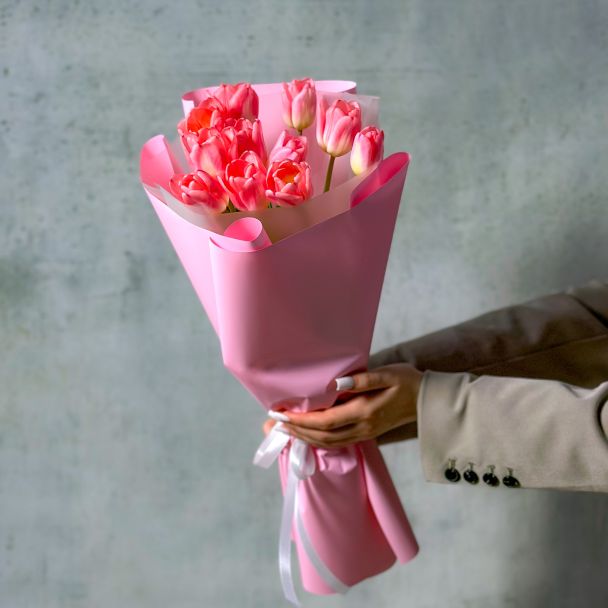 Букет из 11 розовых тюльпанов